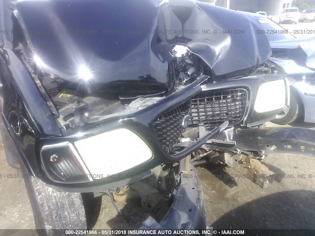 1FMRU15W21LA52000 - 2001 FORD EXPEDITION XLT შავი ფოტო 6