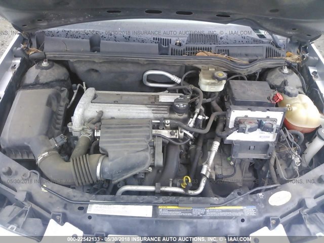 1G8AZ52F15Z129368 - 2005 SATURN ION LEVEL 2 SILVER photo 10