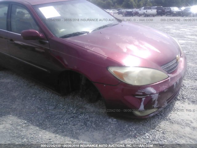 4T1BF30K63U042112 - 2003 TOYOTA CAMRY LE/XLE/SE მუქწითელი ფოტო 6