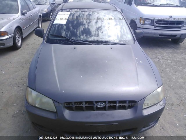 KMHCG45C61U225080 - 2001 HYUNDAI ACCENT GL GRAY photo 6