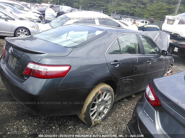 4T1BE46K47U034547 - 2007 TOYOTA CAMRY NEW GENERAT CE/LE/XLE/SE GRAY photo 4