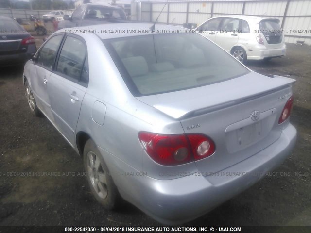 1NXBR30E75Z505931 - 2005 TOYOTA COROLLA CE/LE/S SILVER photo 3