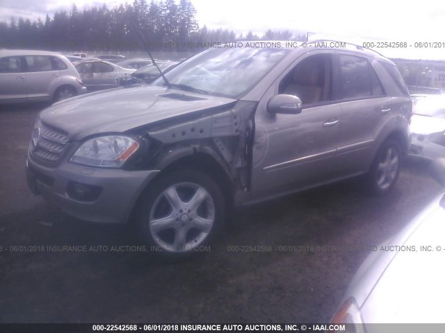 4JGBB22E88A304976 - 2008 MERCEDES-BENZ ML 320 CDI GRAY photo 2