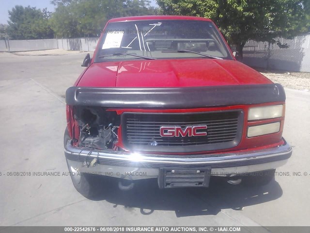 2GTEK19M5W1537343 - 1998 GMC SIERRA K1500 RED photo 6