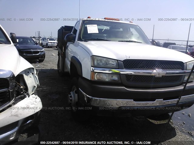 1GBJC34U94E314771 - 2004 CHEVROLET SILVERADO C3500 WHITE photo 1