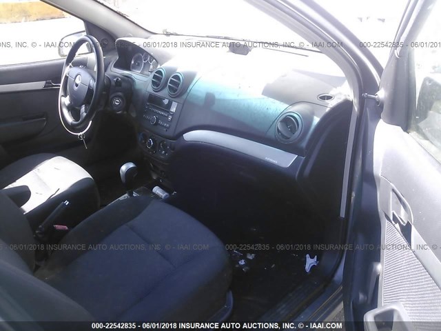 KL1TD5DE5AB111385 - 2010 CHEVROLET AVEO LS/LT 灰色 照片 5
