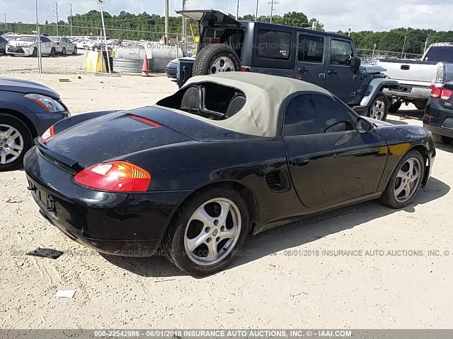 WP0CA2983WU622723 - 1998 PORSCHE BOXSTER BLACK photo 4