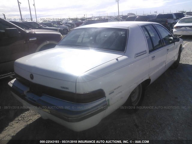 1G4BT5377NR419399 - 1992 BUICK ROADMASTER LIMITED WHITE photo 4