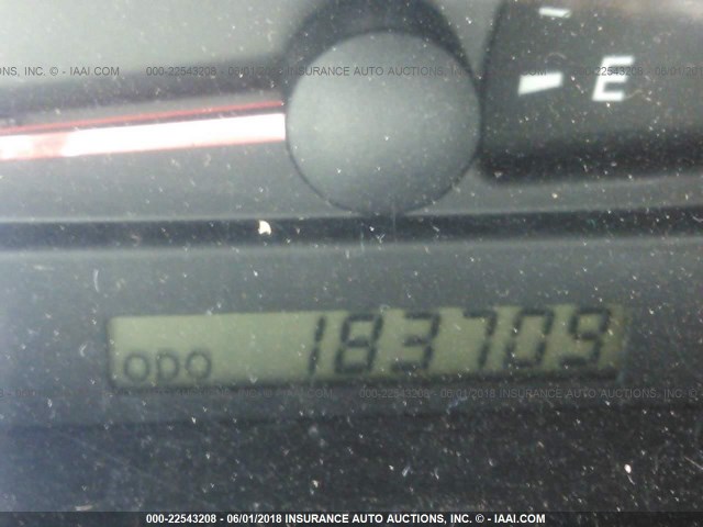 JTDBE32K920131148 - 2002 TOYOTA CAMRY LE/XLE/SE Qara foto 7