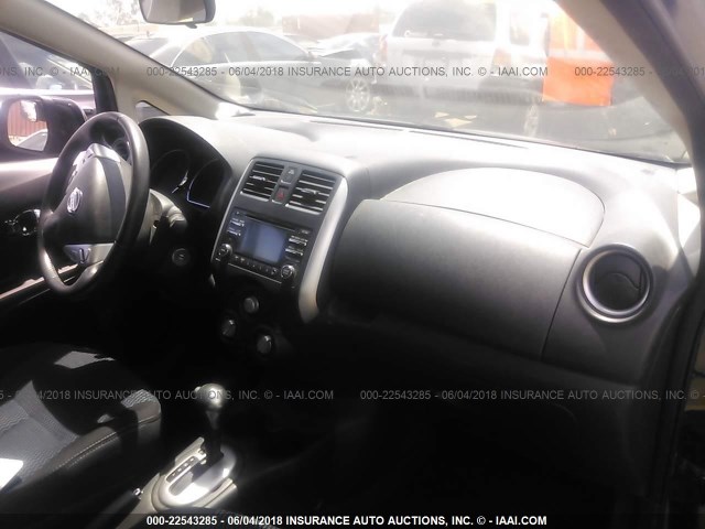 3N1CE2CP6EL368893 - 2014 NISSAN VERSA NOTE S/S PLUS/SV/SL BLACK photo 5