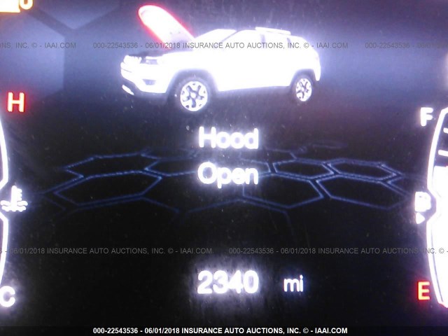 3C4NJDBB0JT177385 - 2018 JEEP COMPASS LATITUDE 黑色 照片 7