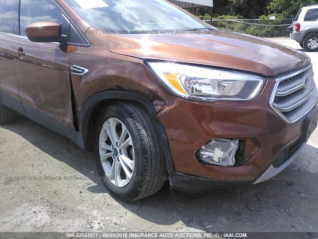 1FMCU0GD8HUC55618 - 2017 FORD ESCAPE SE BROWN photo 6