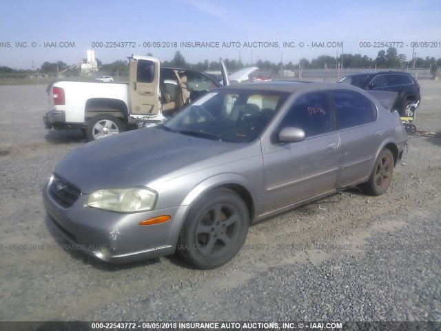 JN1CA31A0YT214602 - 2000 NISSAN MAXIMA GLE/GXE/SE GOLD photo 2