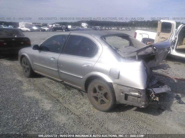 JN1CA31A0YT214602 - 2000 NISSAN MAXIMA GLE/GXE/SE GOLD photo 3