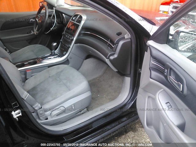 1G11A5SA9DU146165 - 2013 CHEVROLET MALIBU LS BLACK photo 5