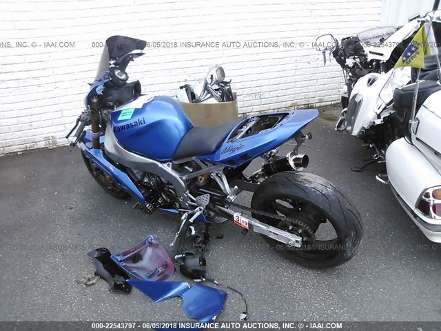 JKBZXJB153A011045 - 2003 KAWASAKI ZX636 B1 BLUE photo 3