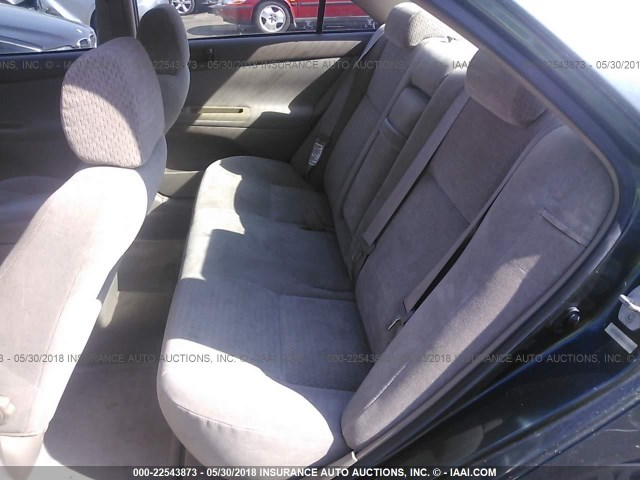 4T1BE32K92U625336 - 2002 TOYOTA CAMRY LE/XLE/SE მწვანე ფოტო 8