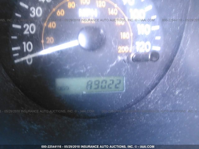 KL1TD66618B284519 - 2008 CHEVROLET AVEO LS SILVER photo 7