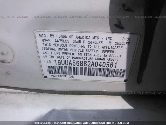 19UUA56882A040561 - 2002 ACURA 3.2TL TYPE-S WHITE photo 9