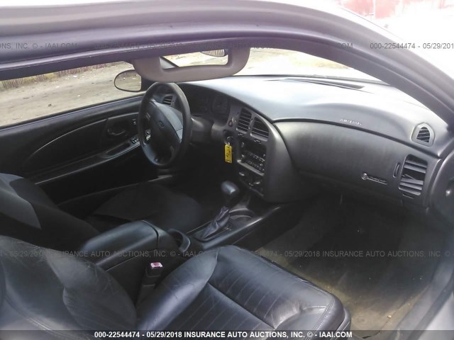 2G1WW12E449429833 - 2004 CHEVROLET MONTE CARLO LS ვერცხლისფერი ფოტო 5