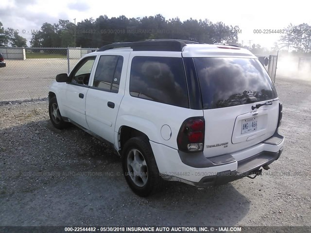 1GNES16S966150524 - 2006 CHEVROLET TRAILBLAZER EXT LS/EXT LT WHITE photo 3