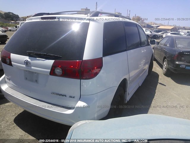 5TDZA22C06S573039 - 2006 TOYOTA SIENNA XLE/XLE LIMITED WHITE photo 4