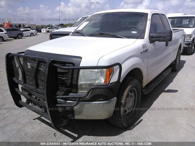 1FTFX1EF3EFC70014 - 2014 FORD F150 SUPER CAB WHITE photo 2