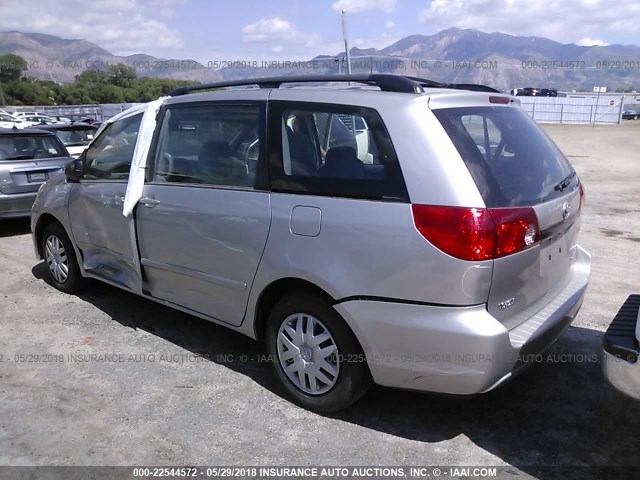 5TDKK4CC3AS310349 - 2010 TOYOTA SIENNA CE/LE SILVER photo 3