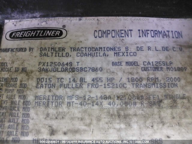 3AKJGLDR0DSBC7860 - 2013 FREIGHTLINER CASCADIA 125  WHITE photo 10