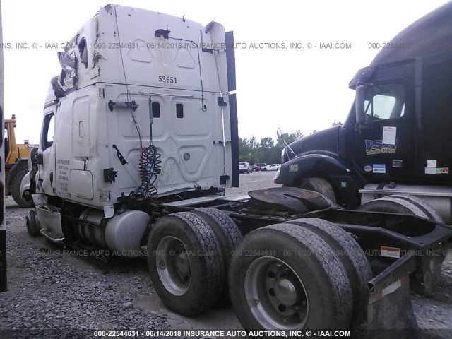 3AKJGLDR0DSBC7860 - 2013 FREIGHTLINER CASCADIA 125  WHITE photo 3