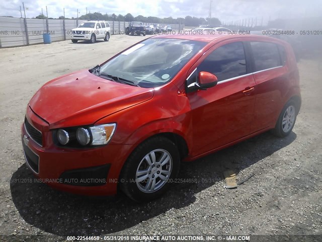 1G1JC6SH3C4104988 - 2012 CHEVROLET SONIC LT ORANGE photo 2