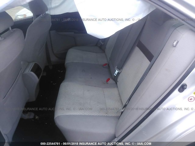 4T4BF1FK0CR187437 - 2012 TOYOTA CAMRY SE/LE/XLE ვერცხლისფერი ფოტო 8