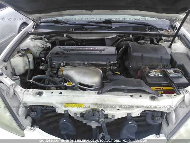 4T1BE32K52U501032 - 2002 TOYOTA CAMRY LE/XLE/SE თეთრი ფოტო 10