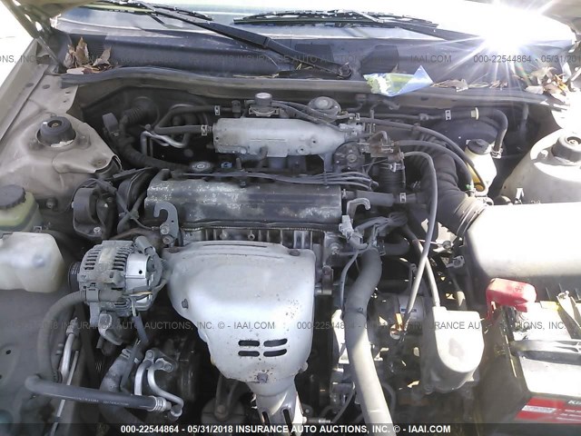 JT2BG22K9Y0396996 - 2000 TOYOTA CAMRY CE/LE/XLE ოქროსფერი ფოტო 10