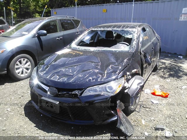 4T1BF1FK2GU257729 - 2016 TOYOTA CAMRY LE/XLE/SE/XSE BLACK photo 6