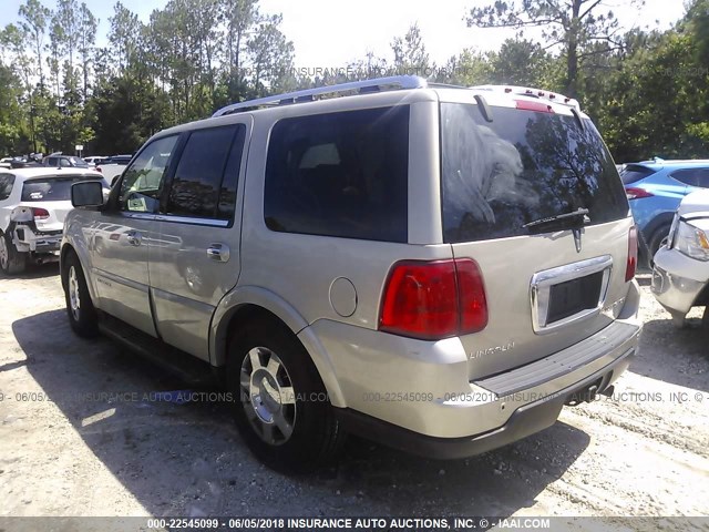 5LMFU28536LJ27643 - 2006 LINCOLN NAVIGATOR 金色 照片 3