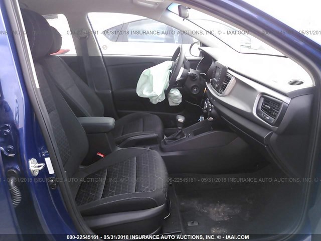 3KPA24AB8JE050417 - 2018 KIA RIO LX/S BLUE photo 5