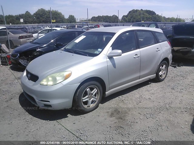 2T1KR32E14C241764 - 2004 TOYOTA COROLLA MATRIX XR GRAY photo 2