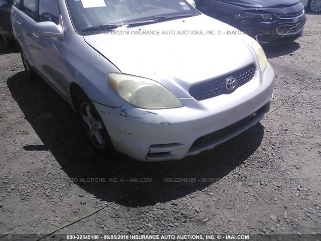 2T1KR32E14C241764 - 2004 TOYOTA COROLLA MATRIX XR GRAY photo 6