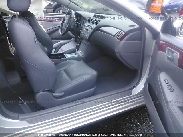 4T1CE30P75U982246 - 2005 TOYOTA CAMRY SOLARA SE/SLE Gümüş foto 5