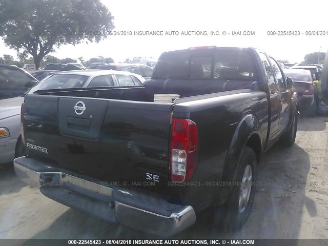 1N6AD06U57C454513 - 2007 NISSAN FRONTIER KING CAB LE/SE/OFF ROAD BLACK photo 4