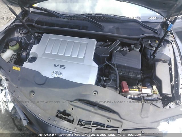 4T1BK46K38U070157 - 2008 TOYOTA CAMRY LE/XLE/SE ნაცრისფერი ფოტო 10