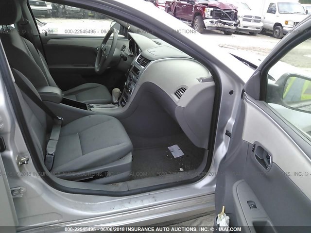 1G1ZB5E14BF251466 - 2011 CHEVROLET MALIBU LS SILVER photo 5