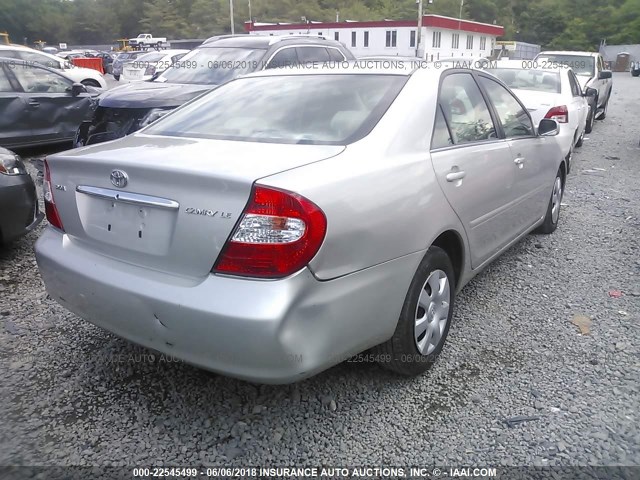 4T1BE32K94U867112 - 2004 TOYOTA CAMRY LE/XLE/SE ვერცხლისფერი ფოტო 4