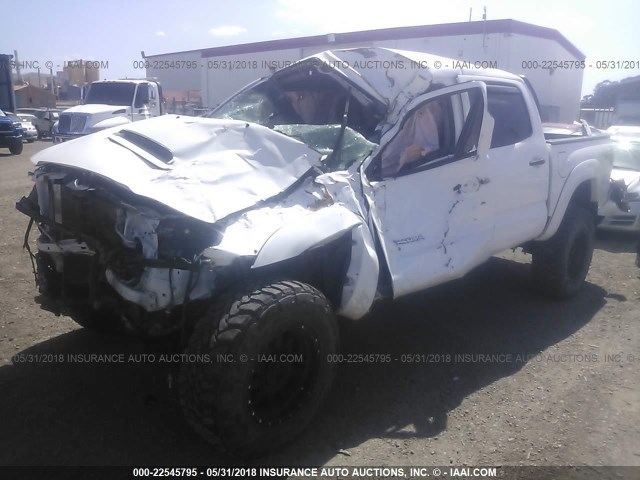 3TMLU4EN6BM078294 - 2011 TOYOTA TACOMA DOUBLE CAB თეთრი ფოტო 2