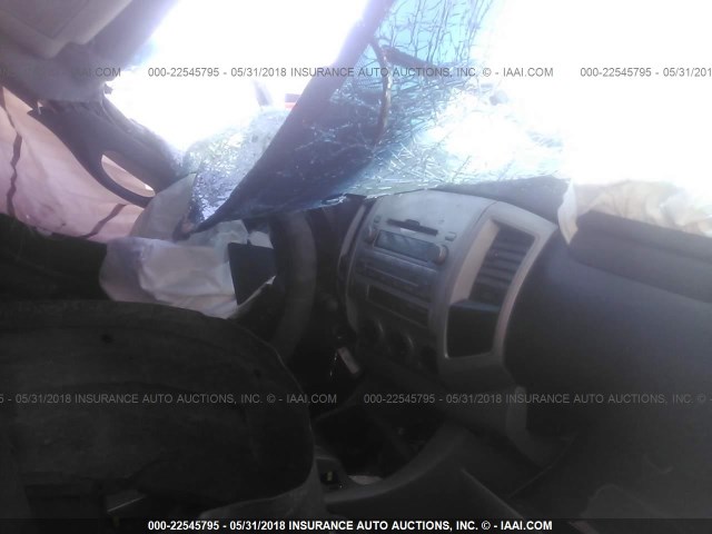 3TMLU4EN6BM078294 - 2011 TOYOTA TACOMA DOUBLE CAB თეთრი ფოტო 5