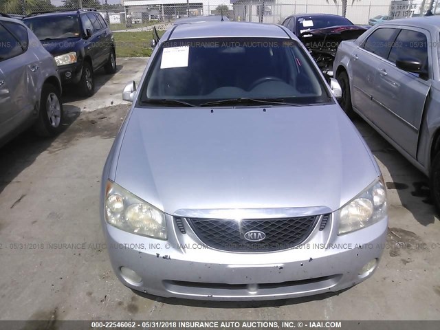 KNAFE161265338431 - 2006 KIA SPECTRA5 SILVER photo 6