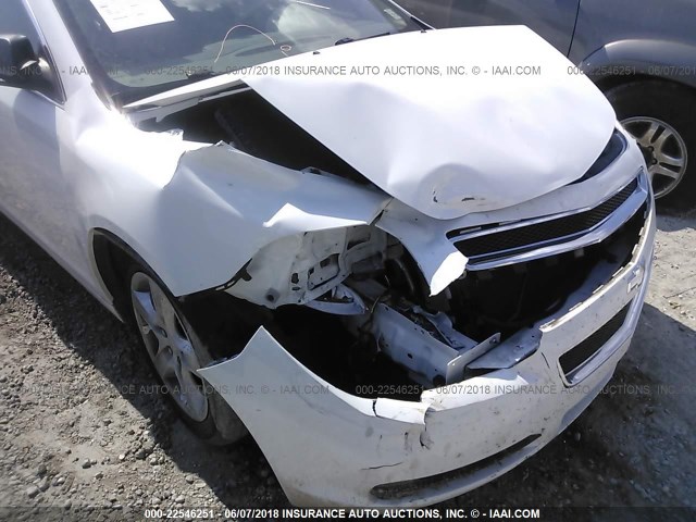 1G1ZA5EU4CF155237 - 2012 CHEVROLET MALIBU LS WHITE photo 6