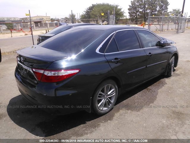 4T1BF1FK3FU892084 - 2015 TOYOTA CAMRY LE/XLE/SE/XSE 黑色 照片 4