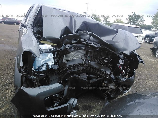 3TMCZ5AN0HM104944 - 2017 TOYOTA TACOMA DBL CAB/SR/TRDSPT/OR/PRO ნაცრისფერი ფოტო 6